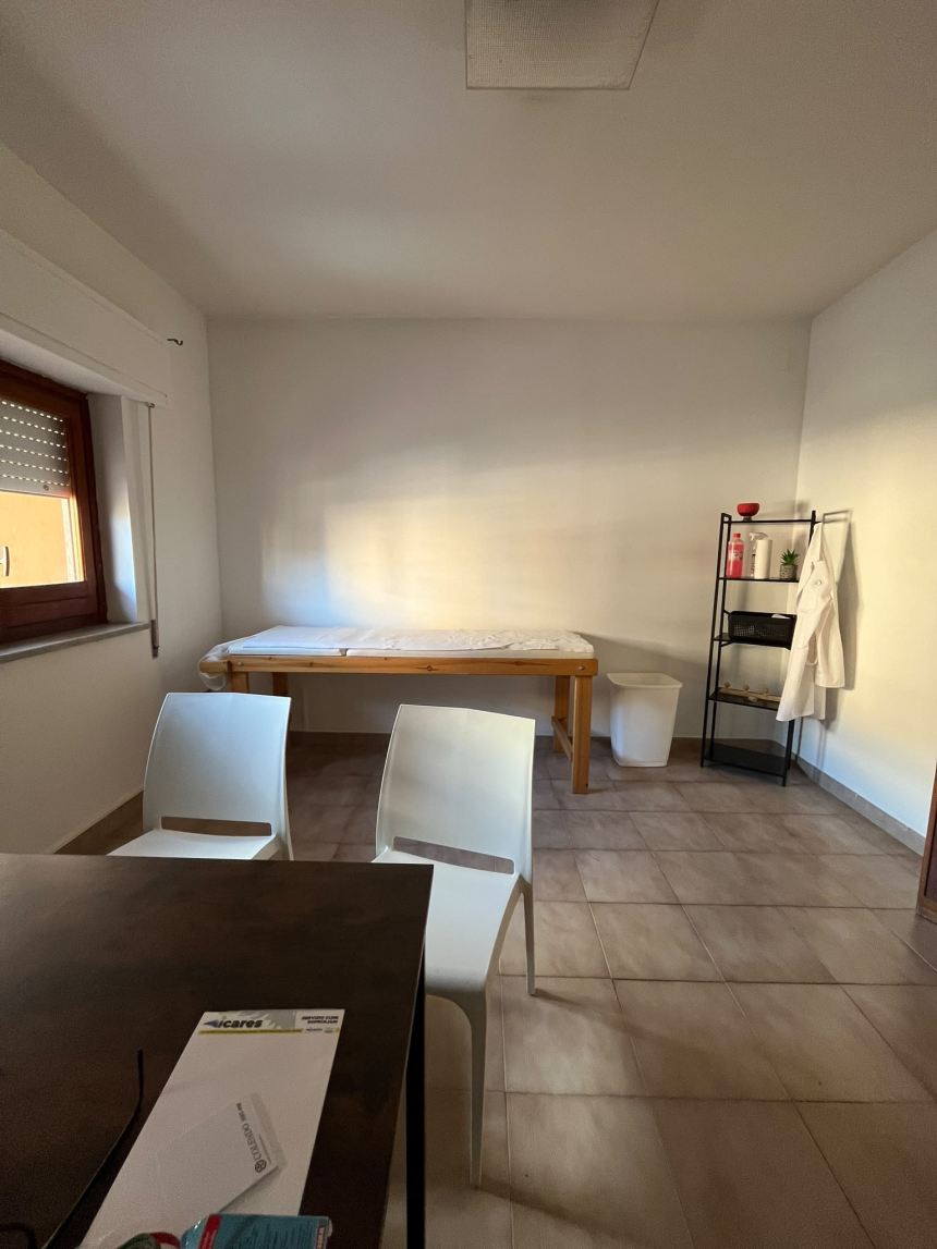 Interno dello studio in Via Dante, Bagheria